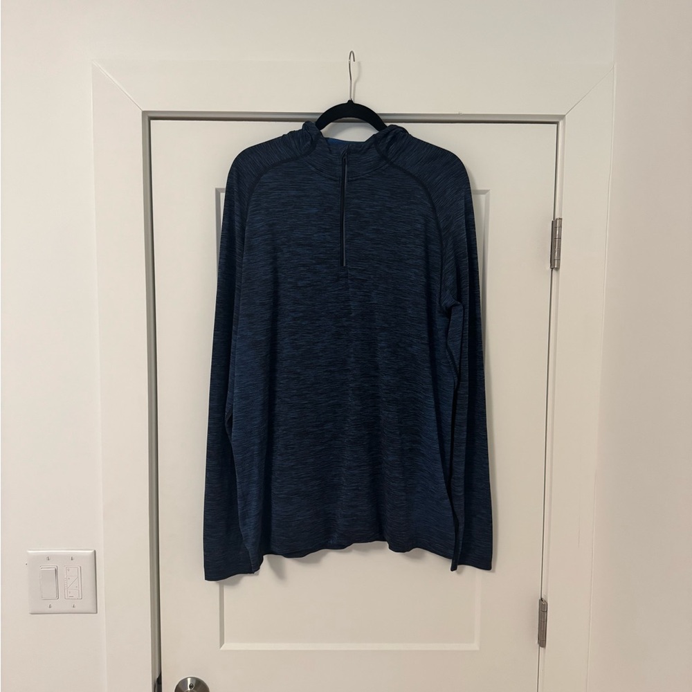 lululemon athletica Men's Lightweight Quarter-Zip hoodie in Navy Blue